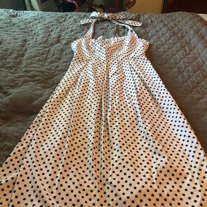 Retro look halter dress